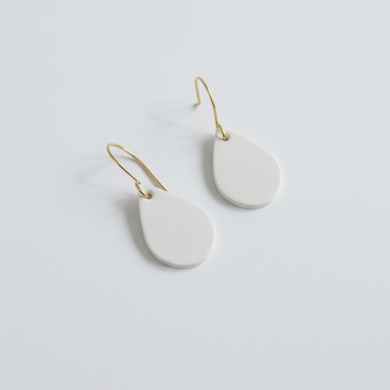 Off-White Mini Teardrops